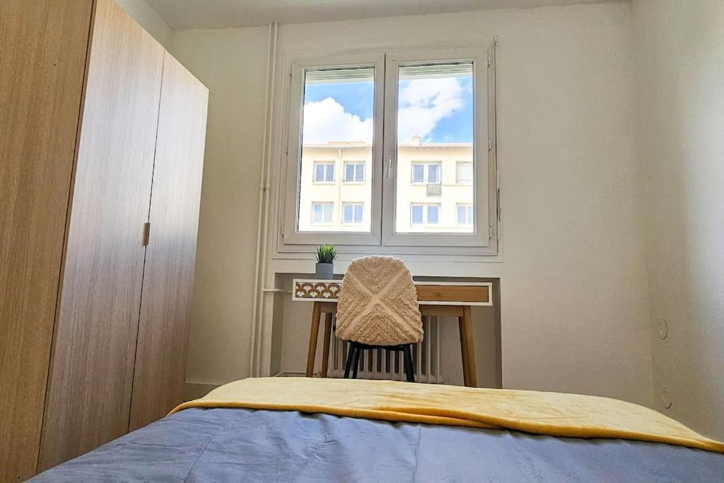 Appartamento C'Est Chez Maurice! 4 Ch Wifi Balcon Parking Free Saint-Etienne  Esterno foto